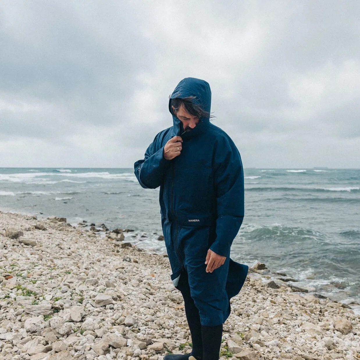 Manera Stormy Poncho-Navy