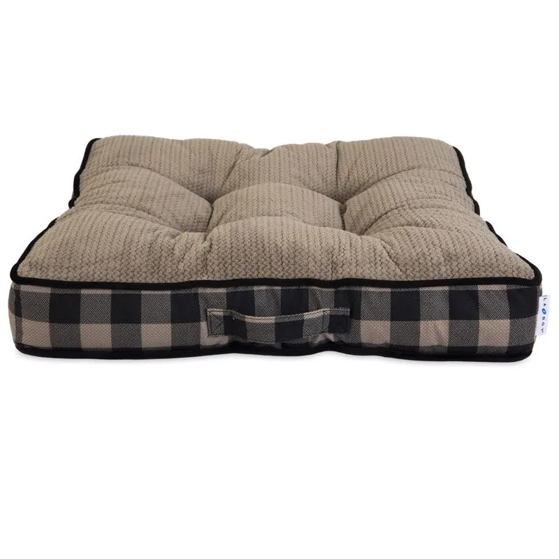 Petmate Brown Holly Pet Bed 28 in. W X 28 in. L